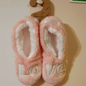 NWT ~ Pink, Sherpa Cozy LOVE Footsies by FacePlant Dreams'    (Size: Large 9/10)